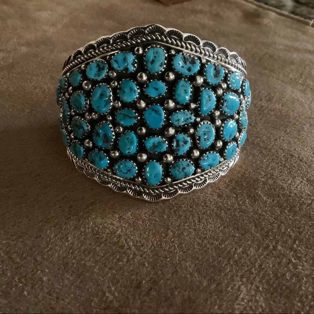 Vintage Native American Navajo Turquoise Bracelet